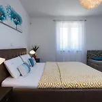 Feriehus Pet Friendly In Barban