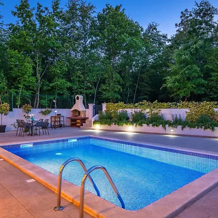 2 Bedroom Amazing In Ferienhaus